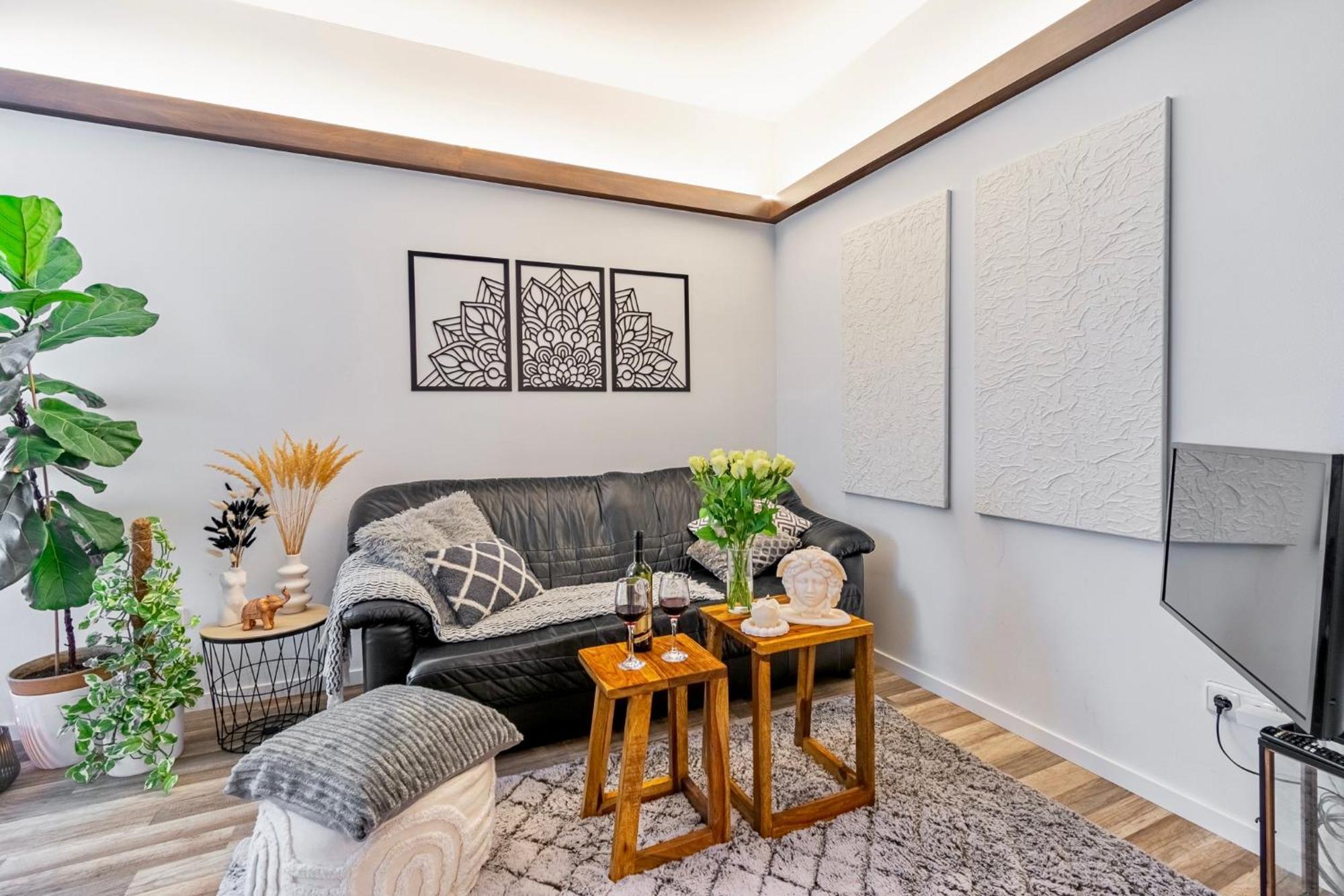Natural-Style Apartment In The Centre Of براتسيلافا المظهر الخارجي الصورة