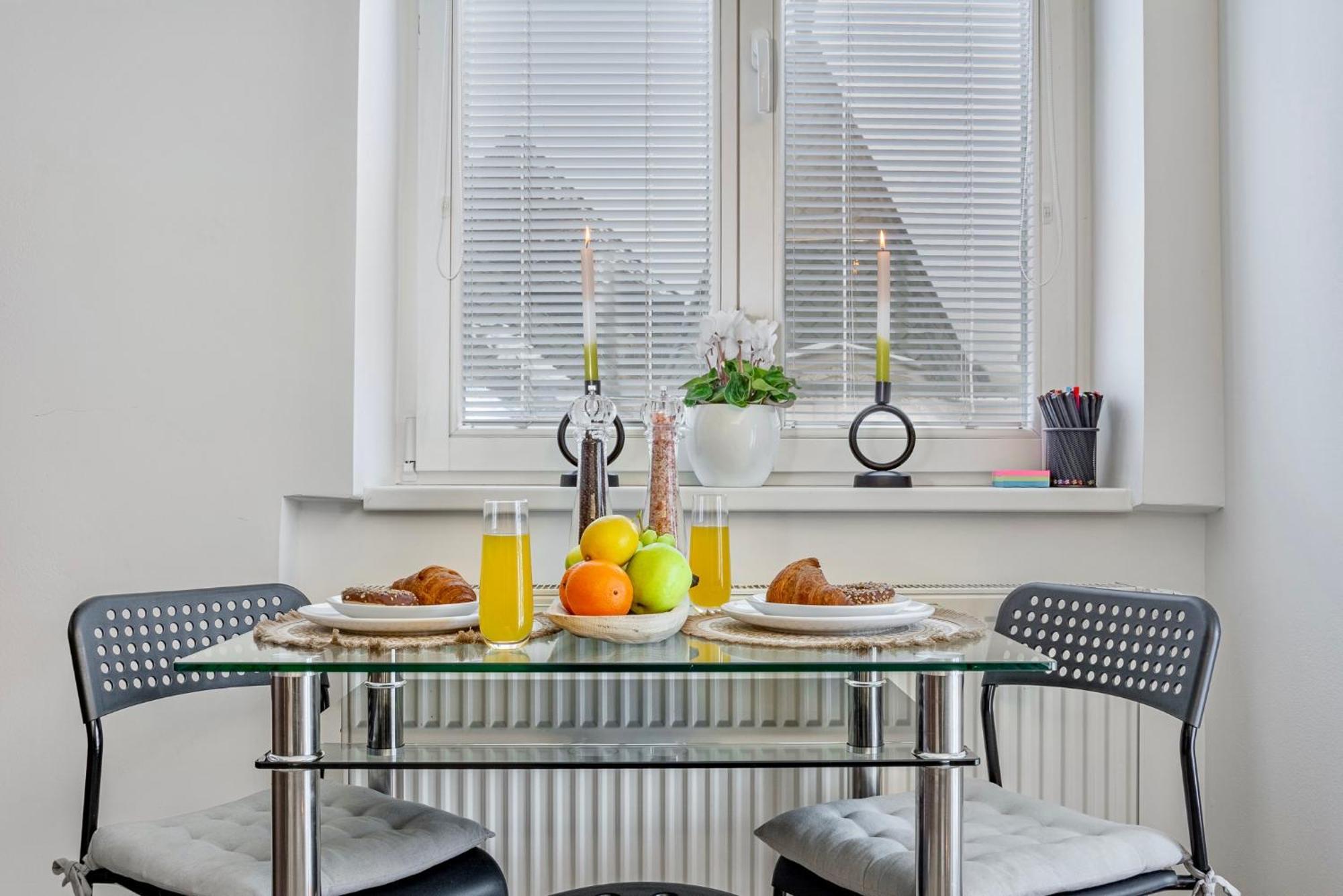 Natural-Style Apartment In The Centre Of براتسيلافا المظهر الخارجي الصورة